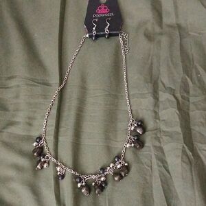 Paparazzi Womems Silver Necklace with Black Charms NWT